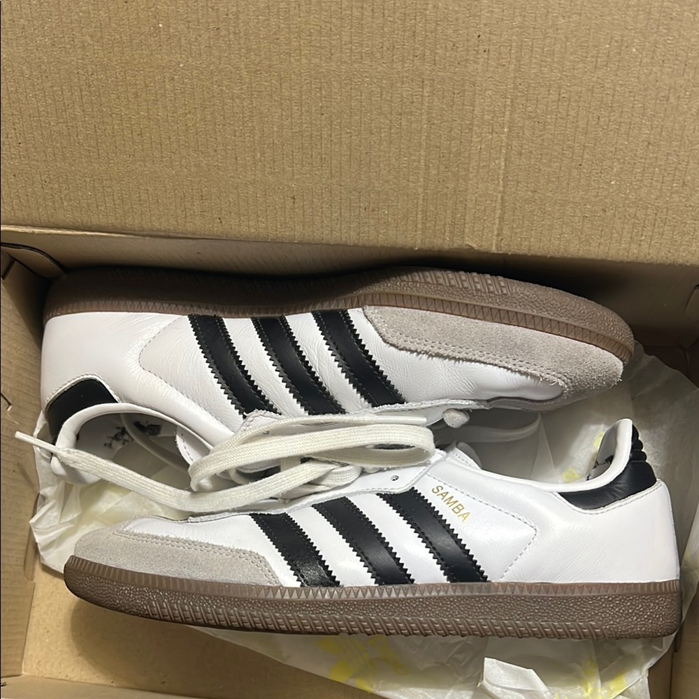 Adidas Samba White and Black Trainers